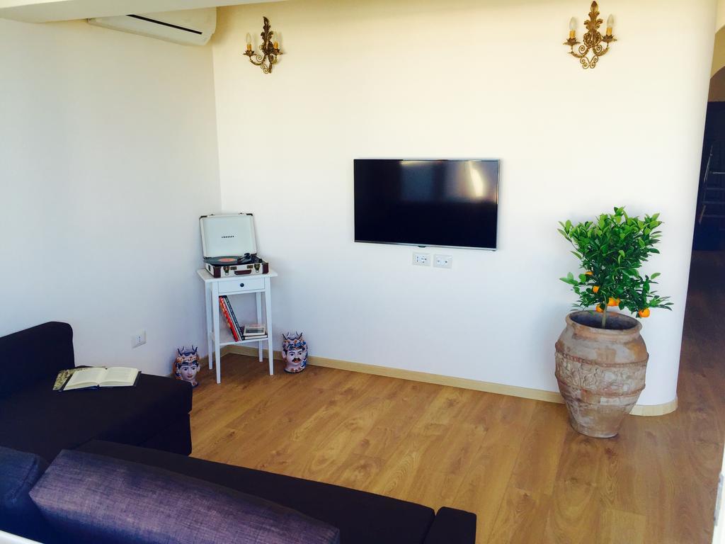 Apartmán Solarium Achilles Giardini Naxos Exteriér fotografie